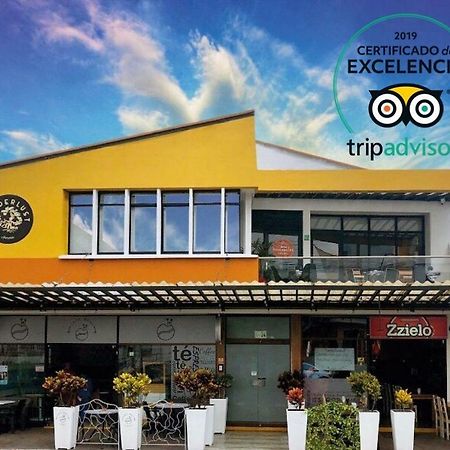 Wanderlust Hostel Armenia  Εξωτερικό φωτογραφία
