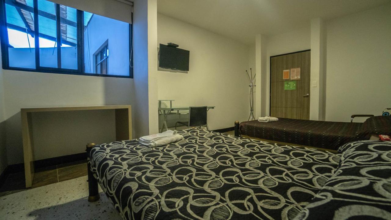 Wanderlust Hostel Armenia  Εξωτερικό φωτογραφία